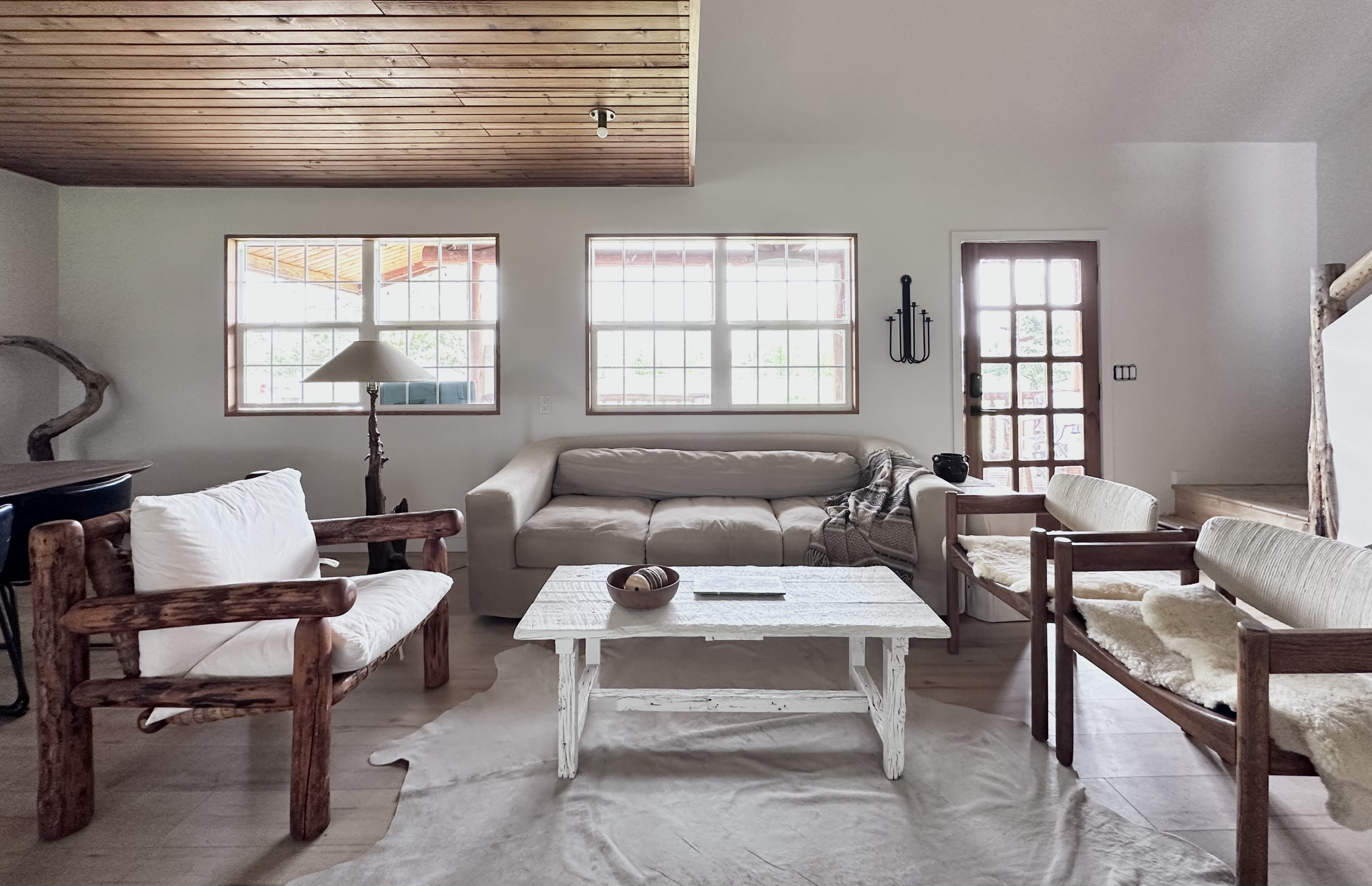 Living Room photo 2