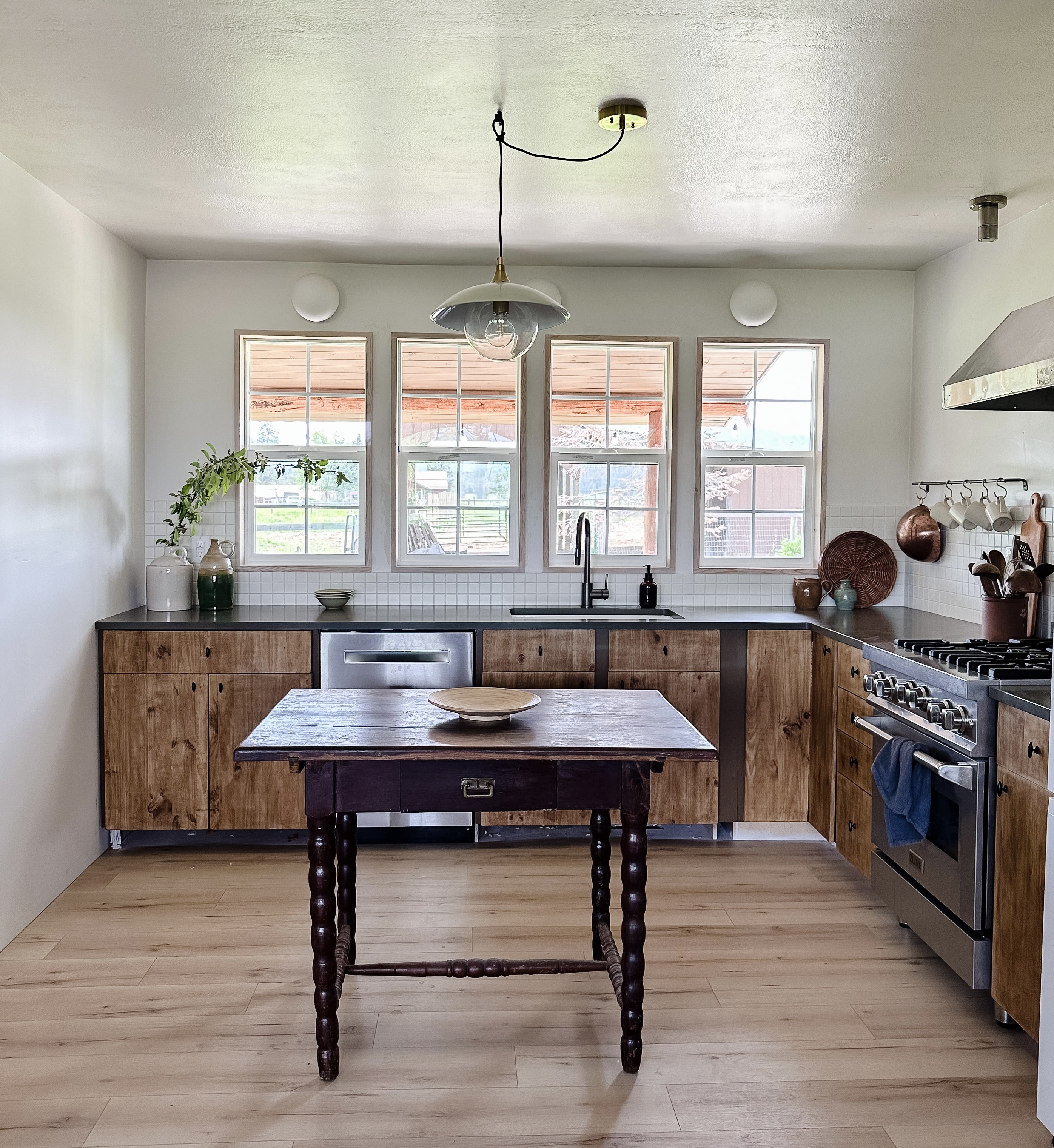 Kitchen photo 2